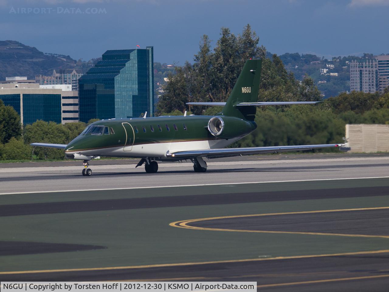 N6GU, 2009 Cessna 680 Citation Sovereign C/N 680-0268, N6GU departing from RWY 21