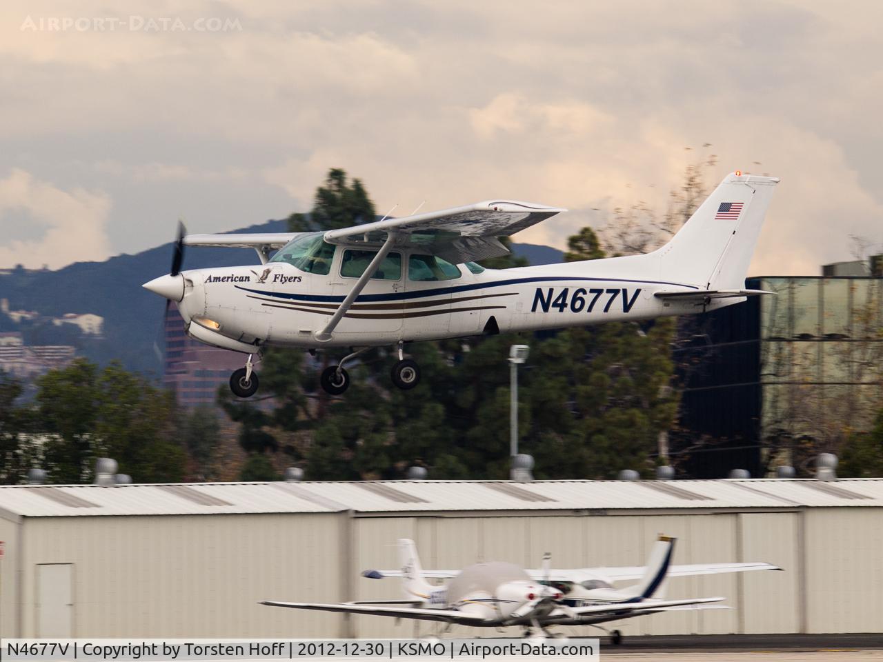 N4677V, 1980 Cessna 172RG Cutlass RG C/N 172RG0224, N4677V arriving on RWY 21