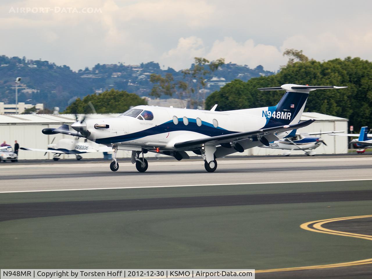 N948MR, 2008 Pilatus PC-12/47E C/N 1098, N948MR arriving on RWY 21