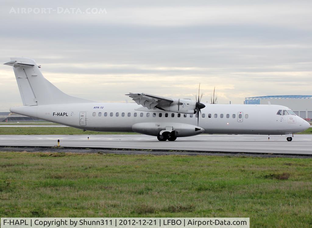 F-HAPL, 2000 ATR 72-212A C/N 654, Taxiing holding point rwy 14L for departure...