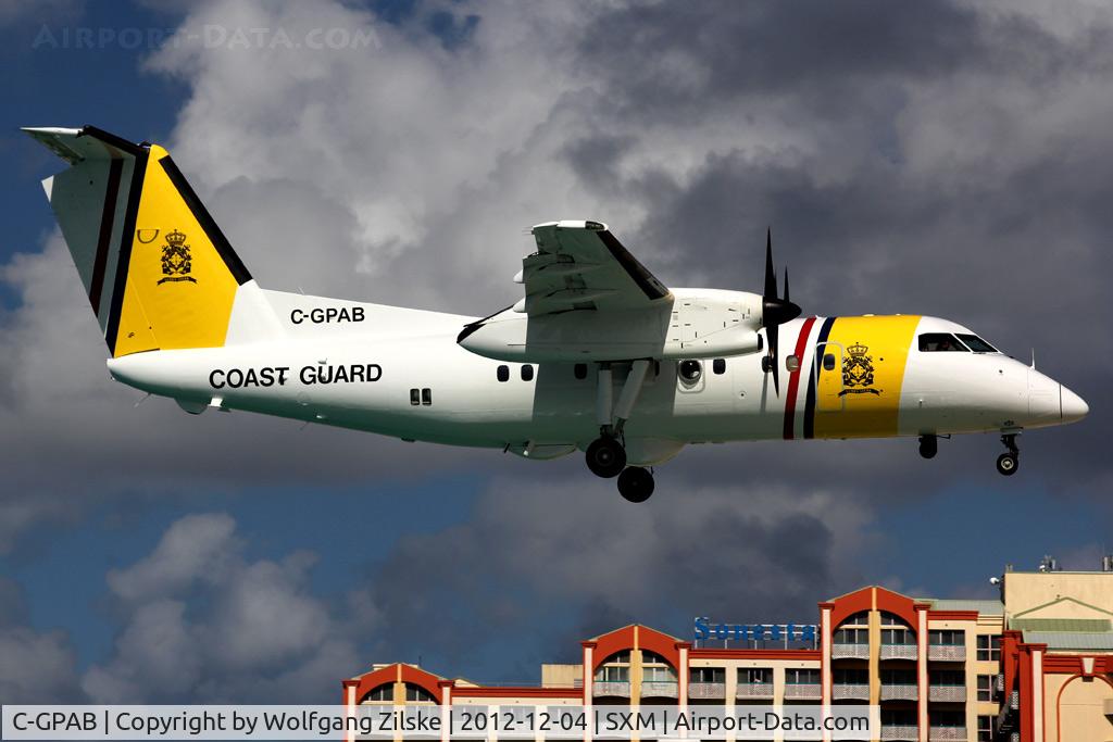 C-GPAB, 1991 De Havilland Canada DHC-8-106 Dash 8 C/N 275, visitor
