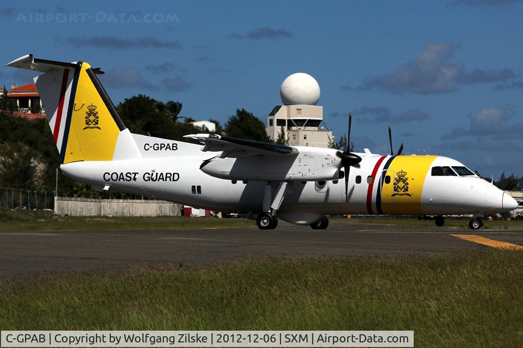 C-GPAB, 1991 De Havilland Canada DHC-8-106 Dash 8 C/N 275, visitor