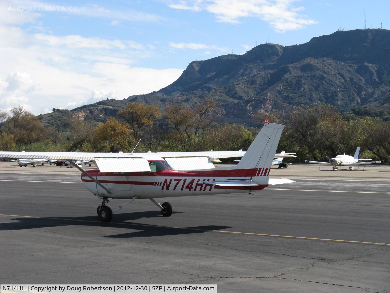 N714HH, 1977 Cessna 150M C/N 15079185, 1977 Cessna 150M, Continental O-200 100 Hp, taxi