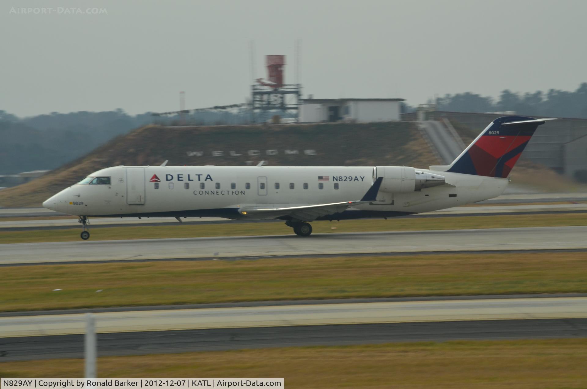 N829AY, 2005 Bombardier CRJ-200ER (CL-600-2B19) C/N 8029, Takeoff (NWLO) Atlanta
