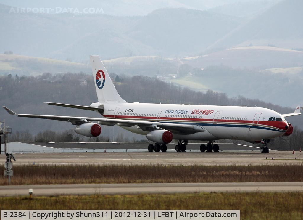 B-2384, 1997 Airbus A340-313 C/N 182, Stored and waiting scrapping process...
