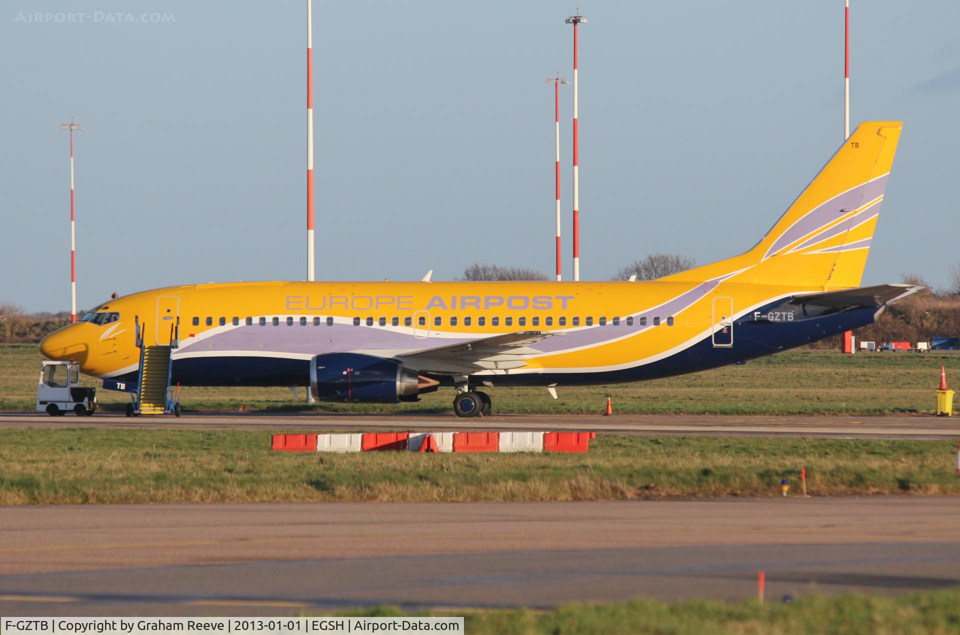 F-GZTB, 1999 Boeing 737-33V C/N 29336, Fesh out of the paint shop.