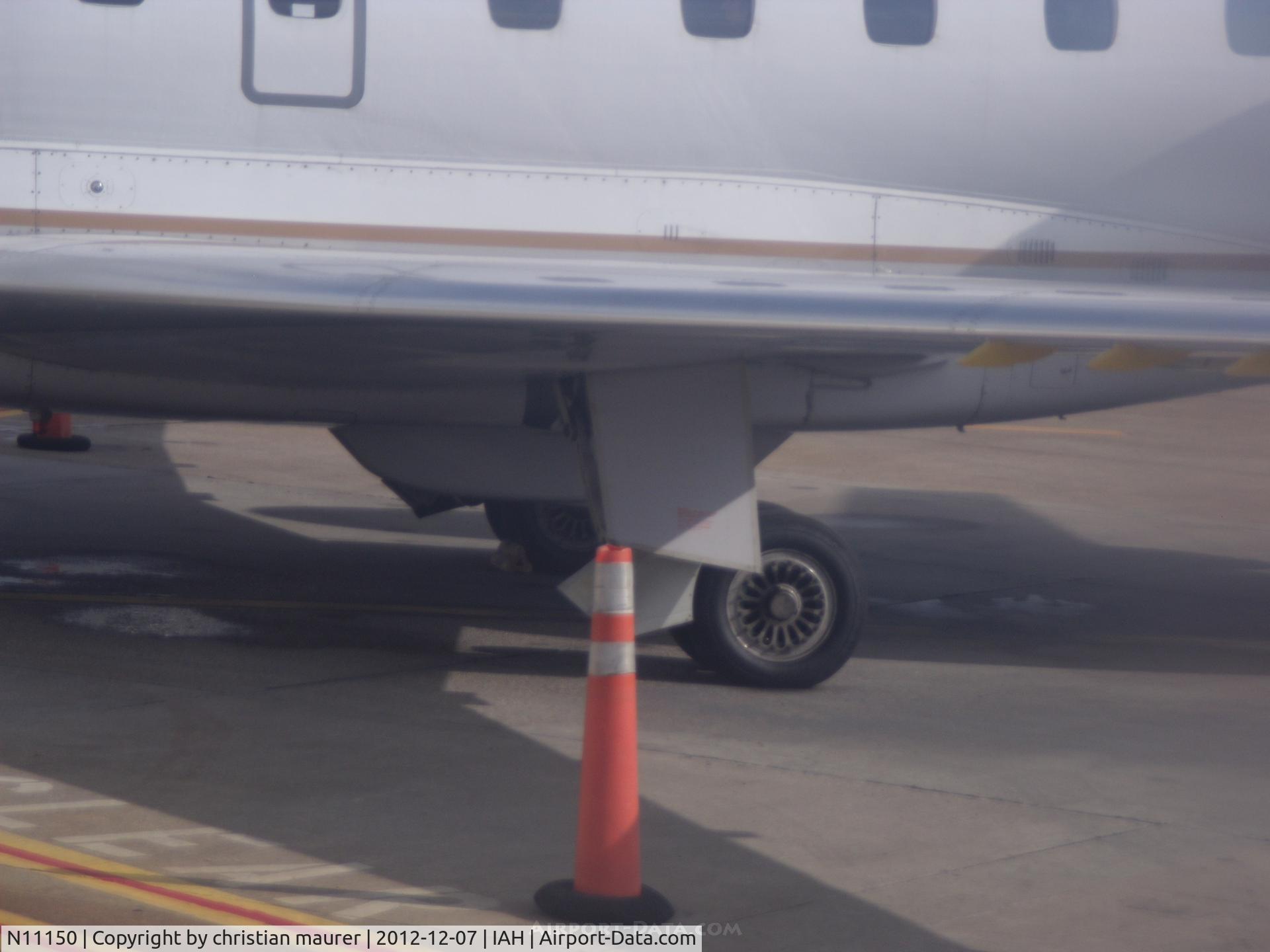 N11150, 2003 Embraer ERJ-145XR (EMB-145XR) C/N 145756, erj-145xr tire