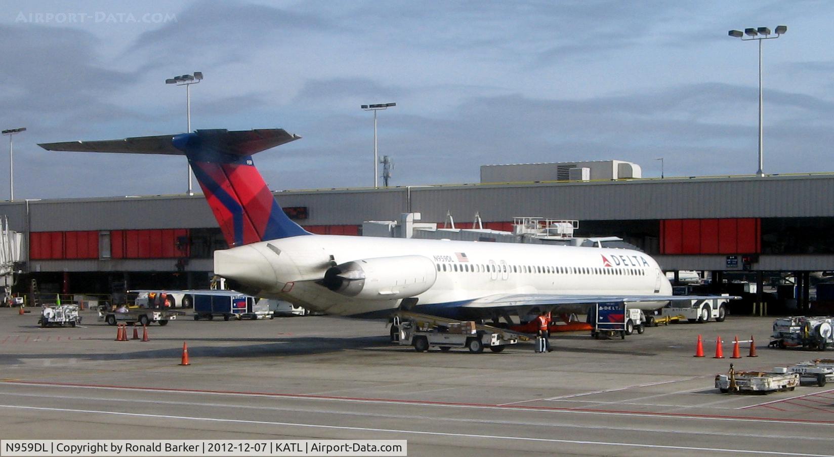N959DL, 1990 McDonnell Douglas MD-88 C/N 49978, Atlanta