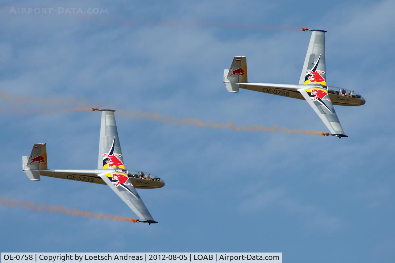 OE-0758, 1966 Let L-13 Blanik C/N 173311, Blanix Team