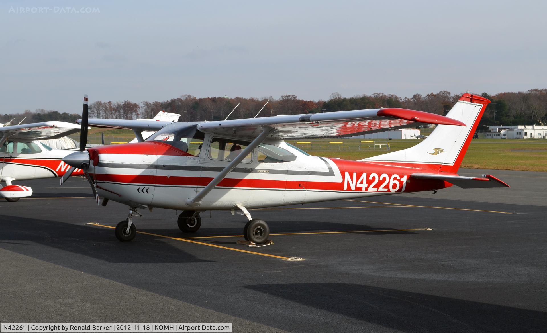 N42261, 1968 Cessna 182L Skylane C/N 18258930, Orange