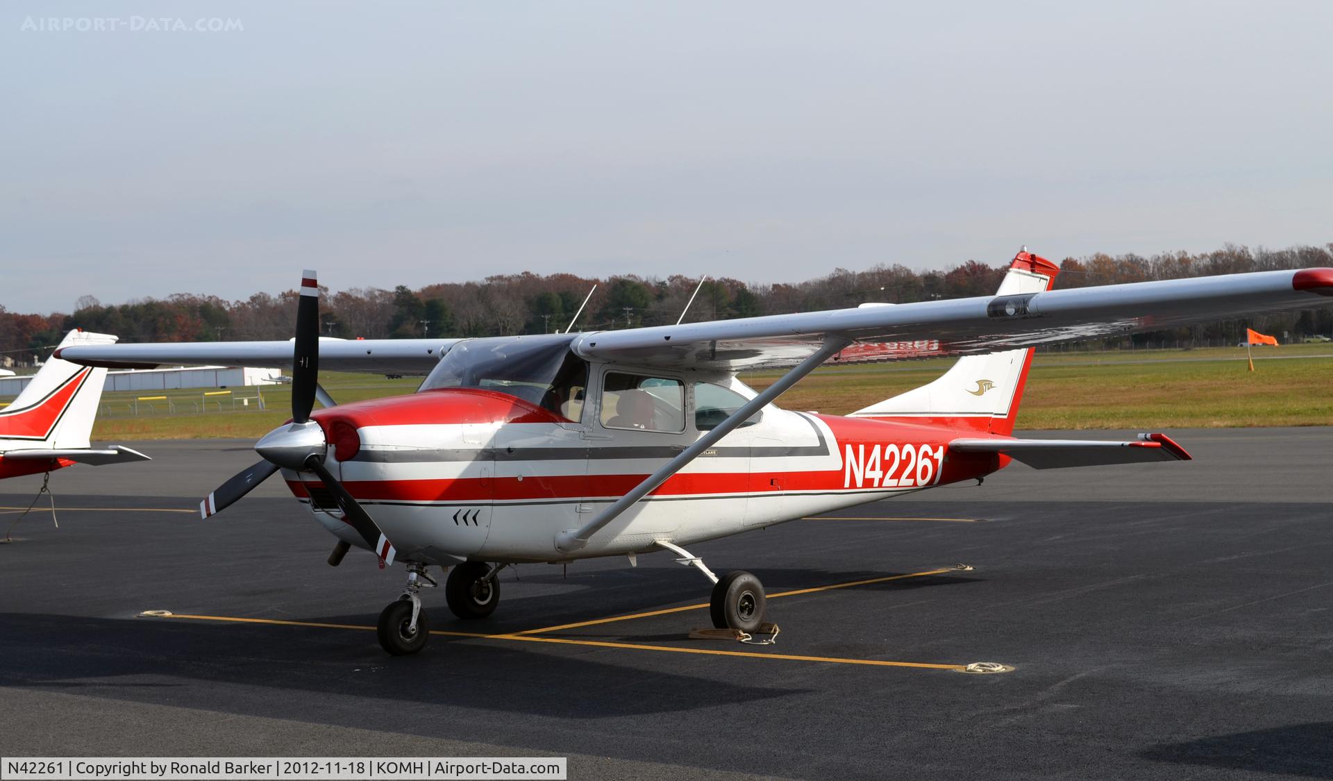 N42261, 1968 Cessna 182L Skylane C/N 18258930, Orange