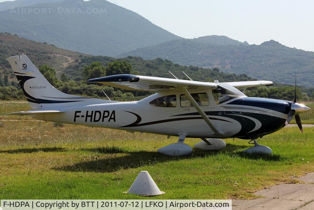 F-HDPA, 2009 Cessna 182T Skylane Skylane C/N 18282166, Parked