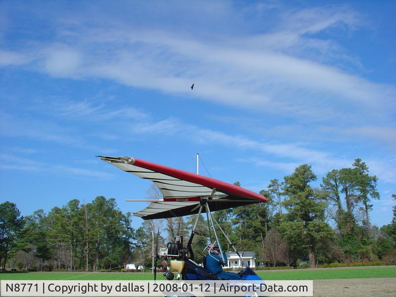 N8771, 1998 Airborne Edge C/N 582-330, aerotowing