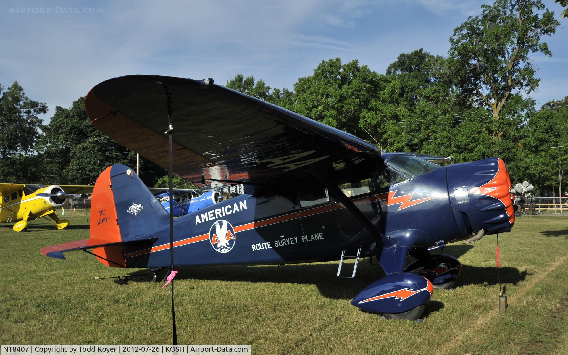 N18407, 1937 Stinson SR-9C Reliant C/N 5313, Airventure 2012