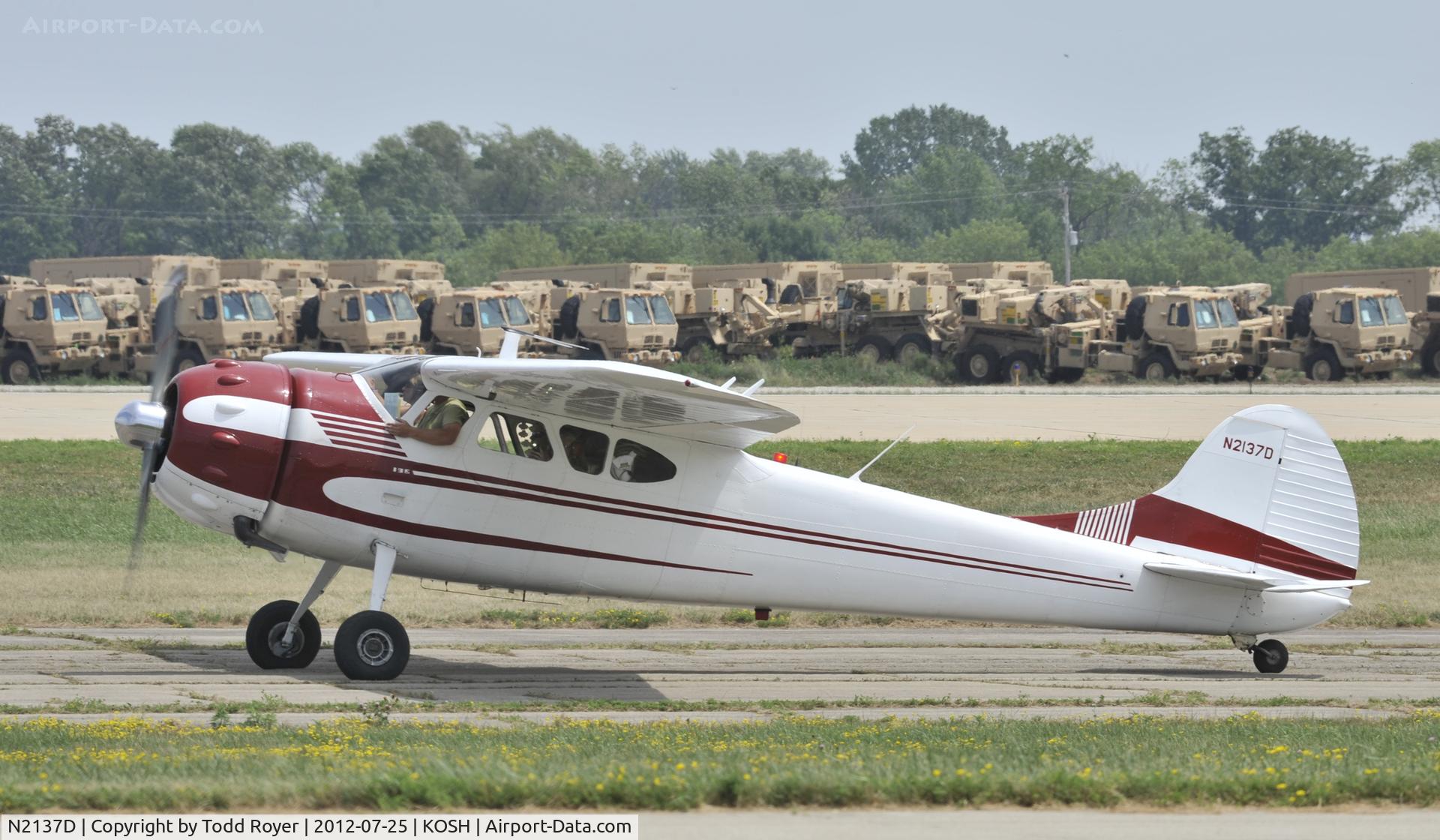 N2137D, 1952 Cessna 195B Businessliner C/N 7905, Airventure 2012