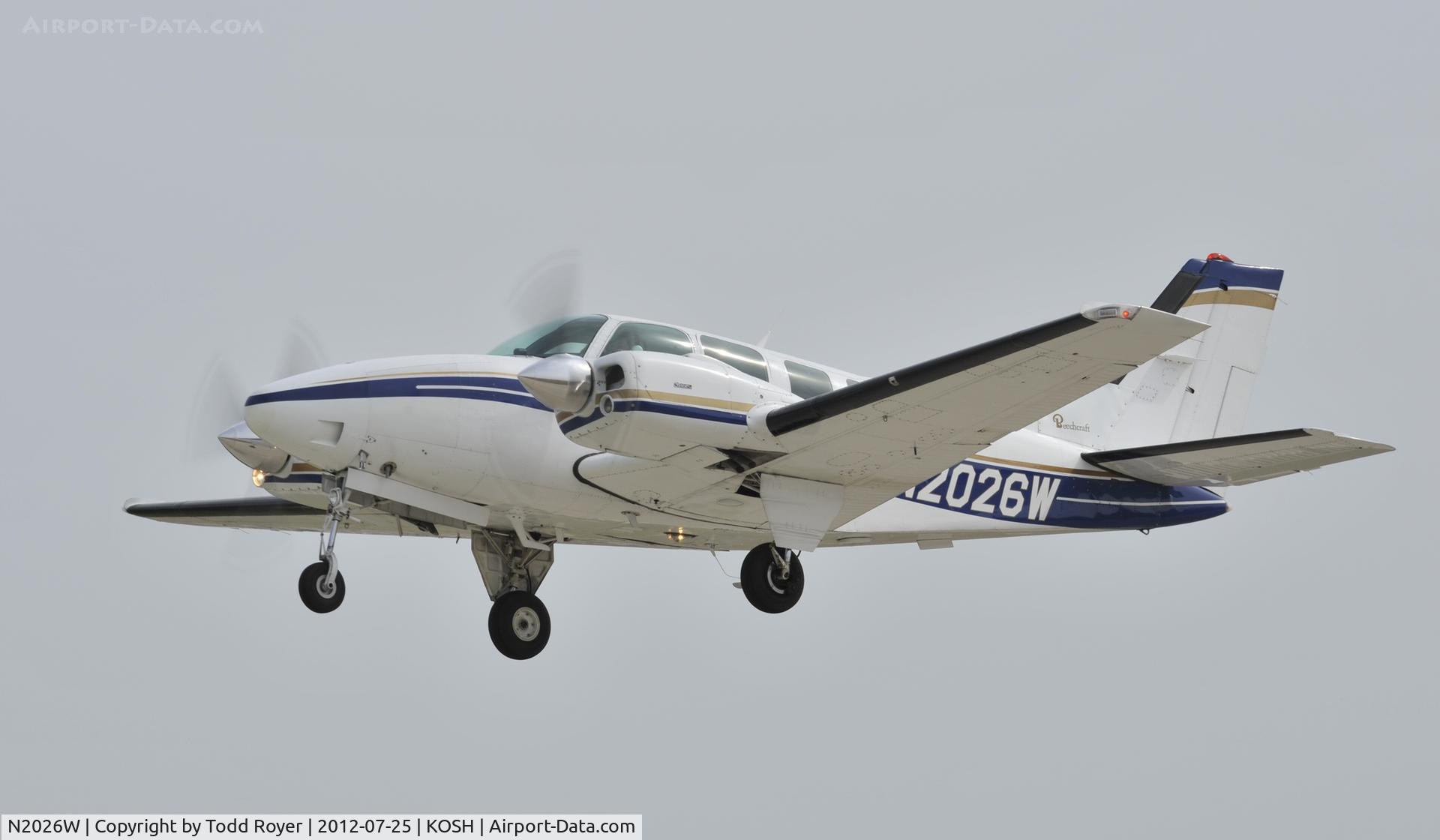 N2026W, 1978 Beech 58 Baron C/N TH-976, Airventure 2012