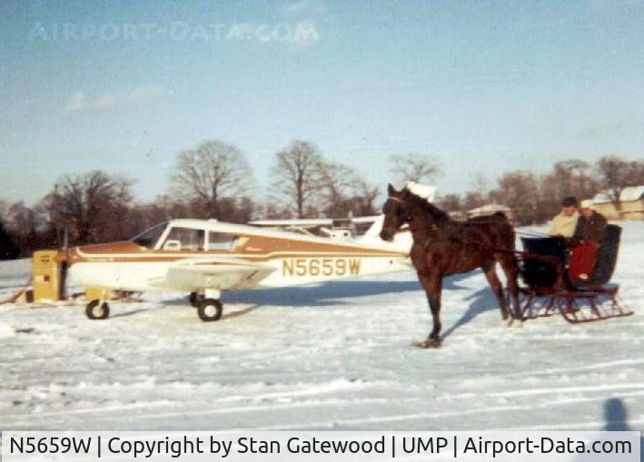 N5659W, 1962 Piper PA-28-160 Cherokee C/N 28-826, Winter in Indiana late 1962 or early 1963 when N5659W was new.