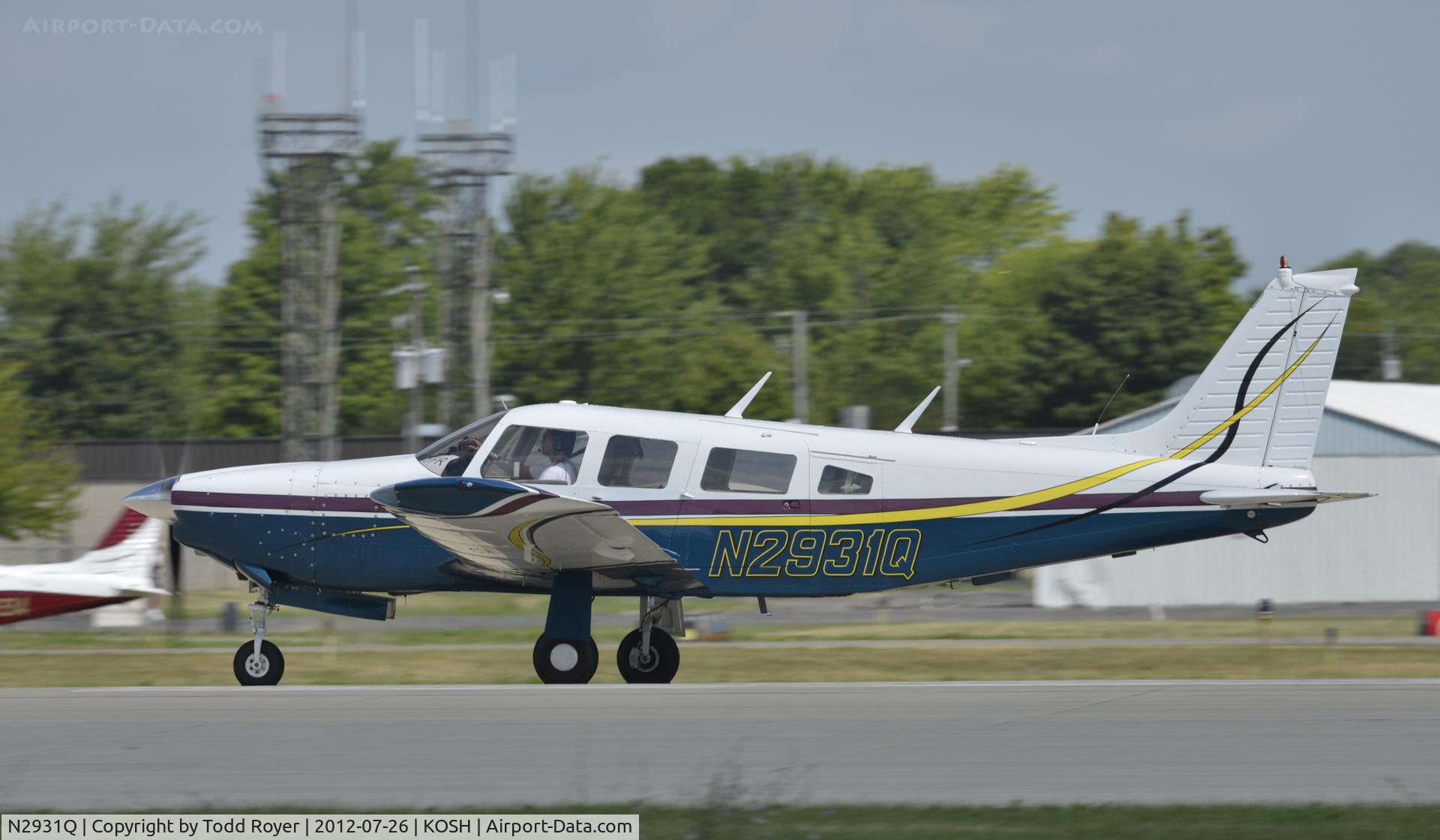 N2931Q, Piper PA-32R-300 Cherokee Lance C/N 32R-7780270, Airventure 2012