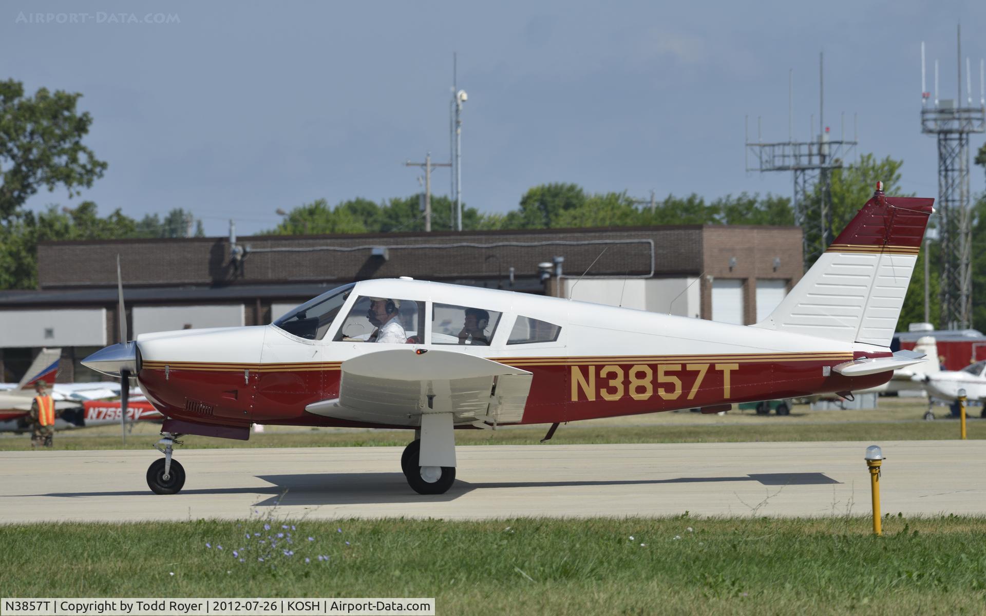 N3857T, 1967 Piper PA-28R-180 Cherokee Arrow C/N 28R-30180, Airventure 2012