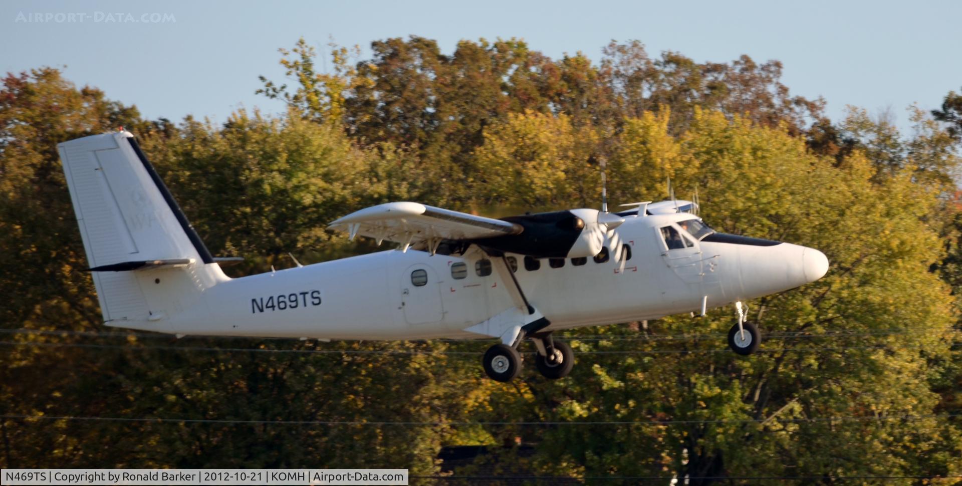 N469TS, 1968 De Havilland Canada DHC-6-200 Twin Otter C/N 149, Takeoff Orange