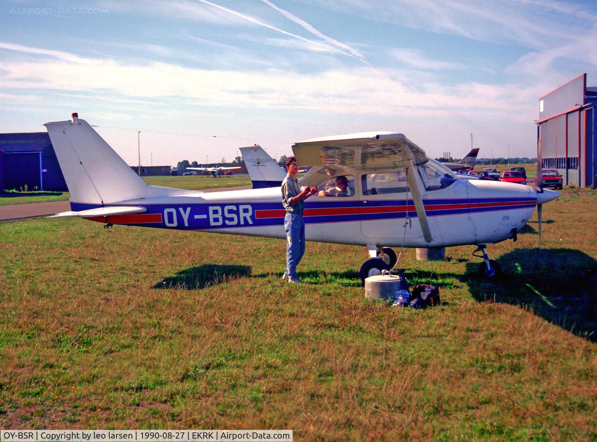 OY-BSR, 1962 Cessna 172D C/N 17249702, Roskilde Denmark 27.8.90