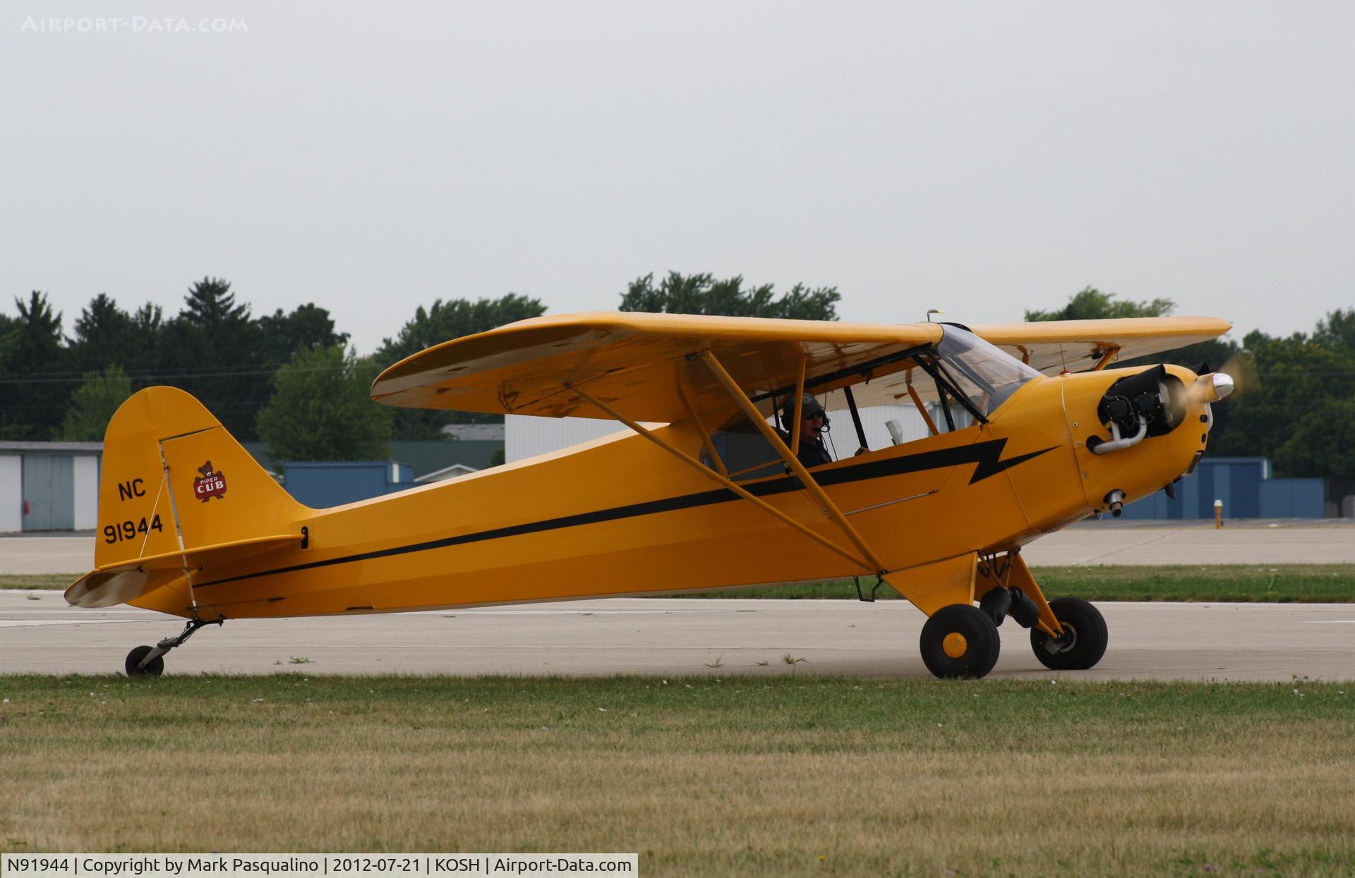 N91944, 1946 Piper J3C-65 Cub C/N 16364, Piper J3C-65