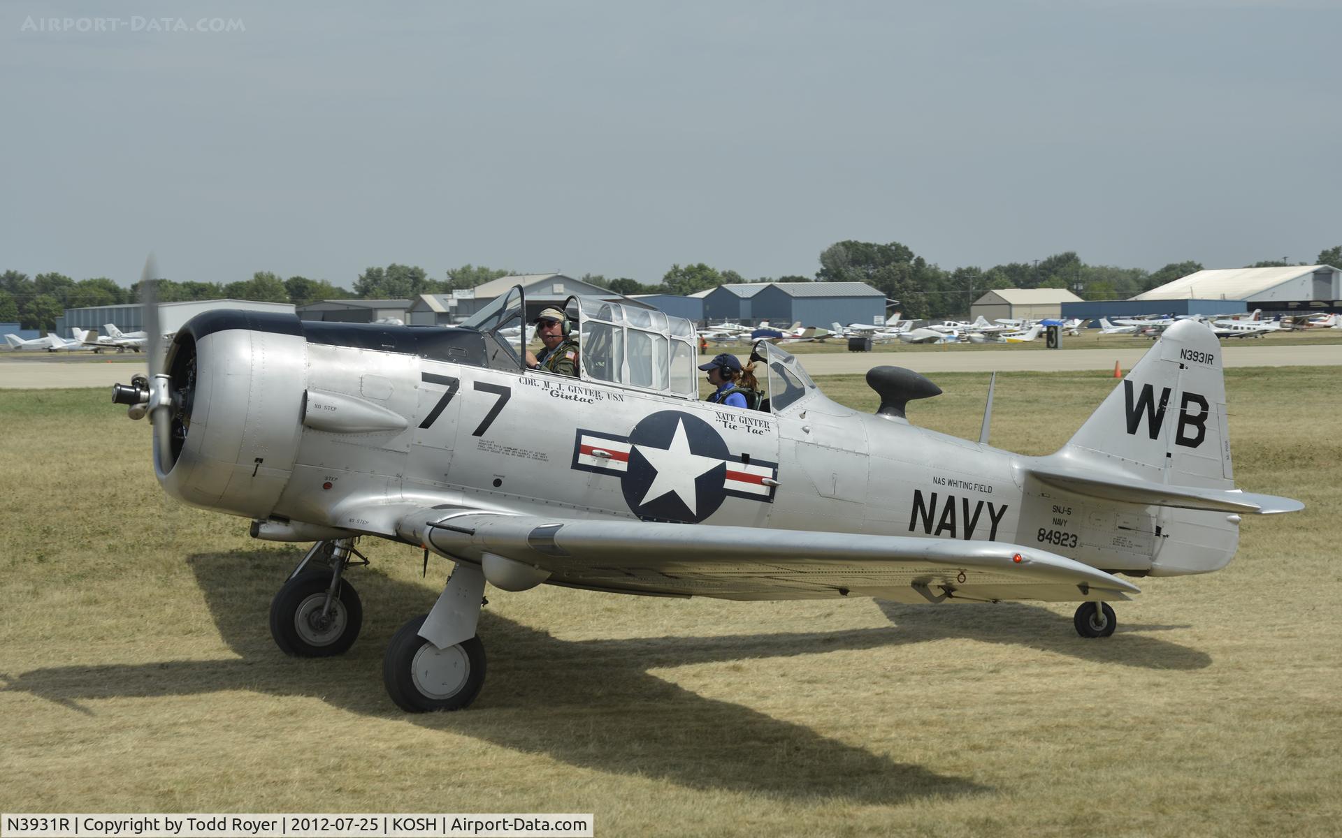 N3931R, North American AT-6B Texan C/N 84-923, Airventure 2012