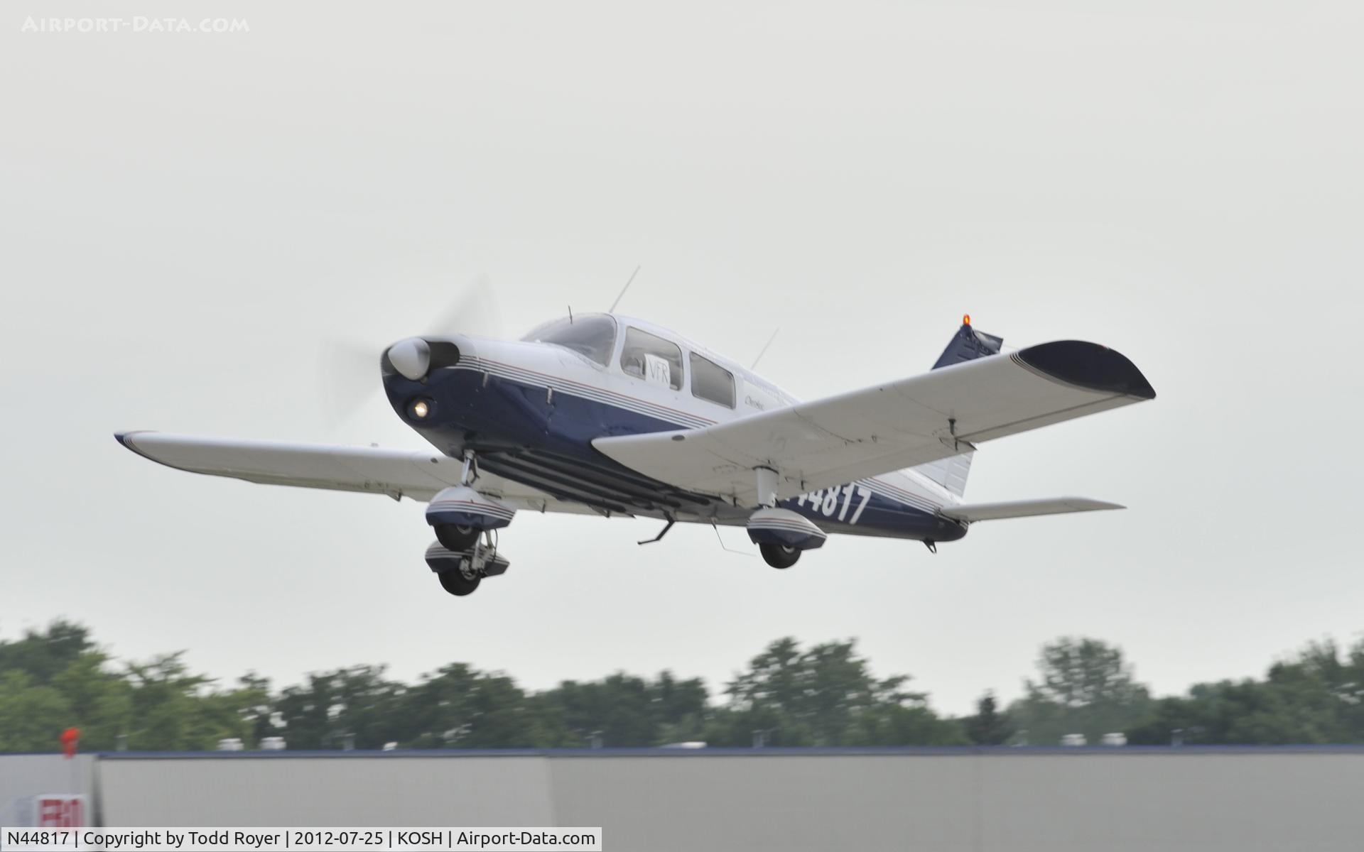 N44817, 1974 Piper PA-28-140 C/N 28-7525009, Airventure 2012