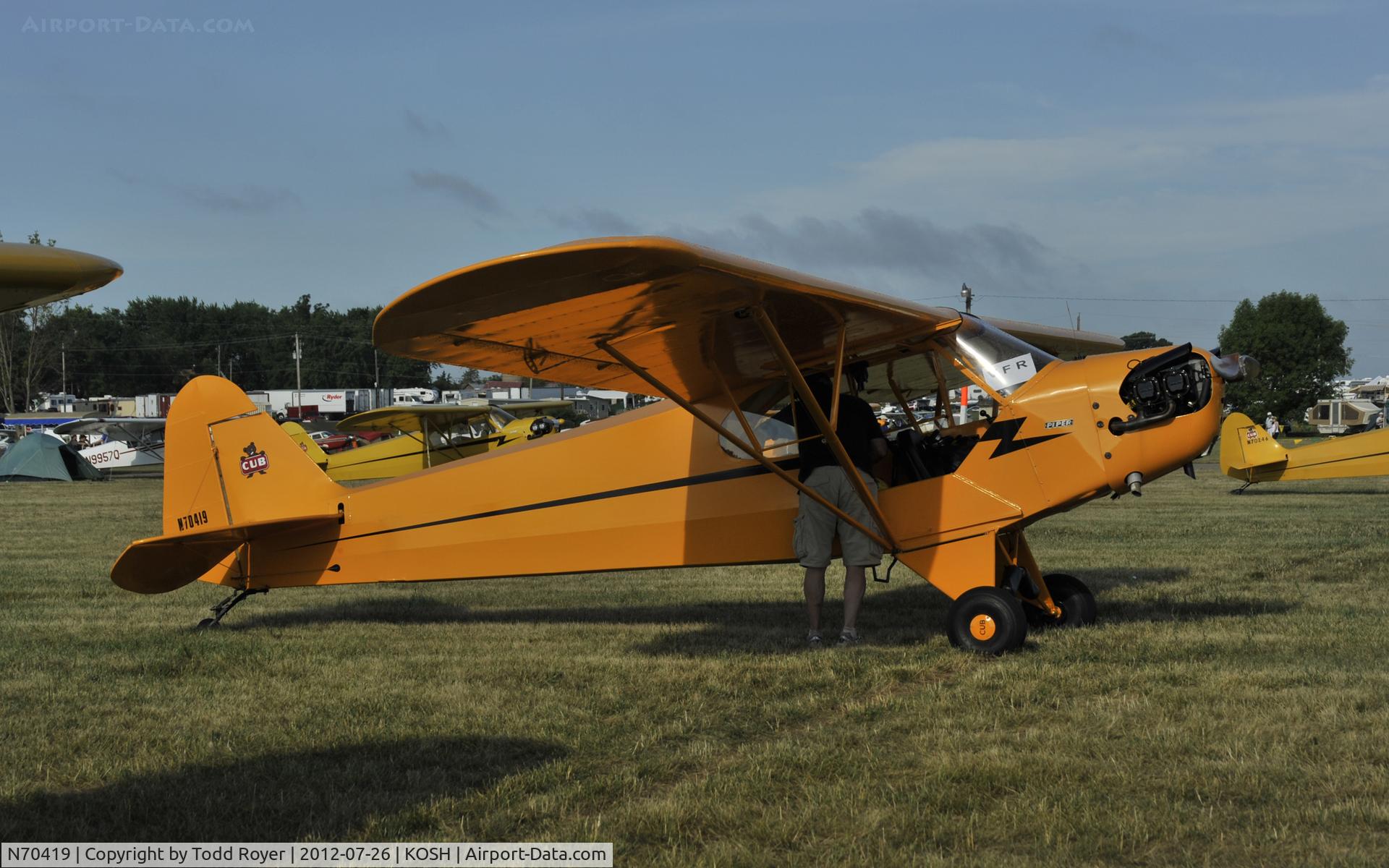 N70419, 1946 Piper J3C-65 Cub C/N 17412, Airventure 2012