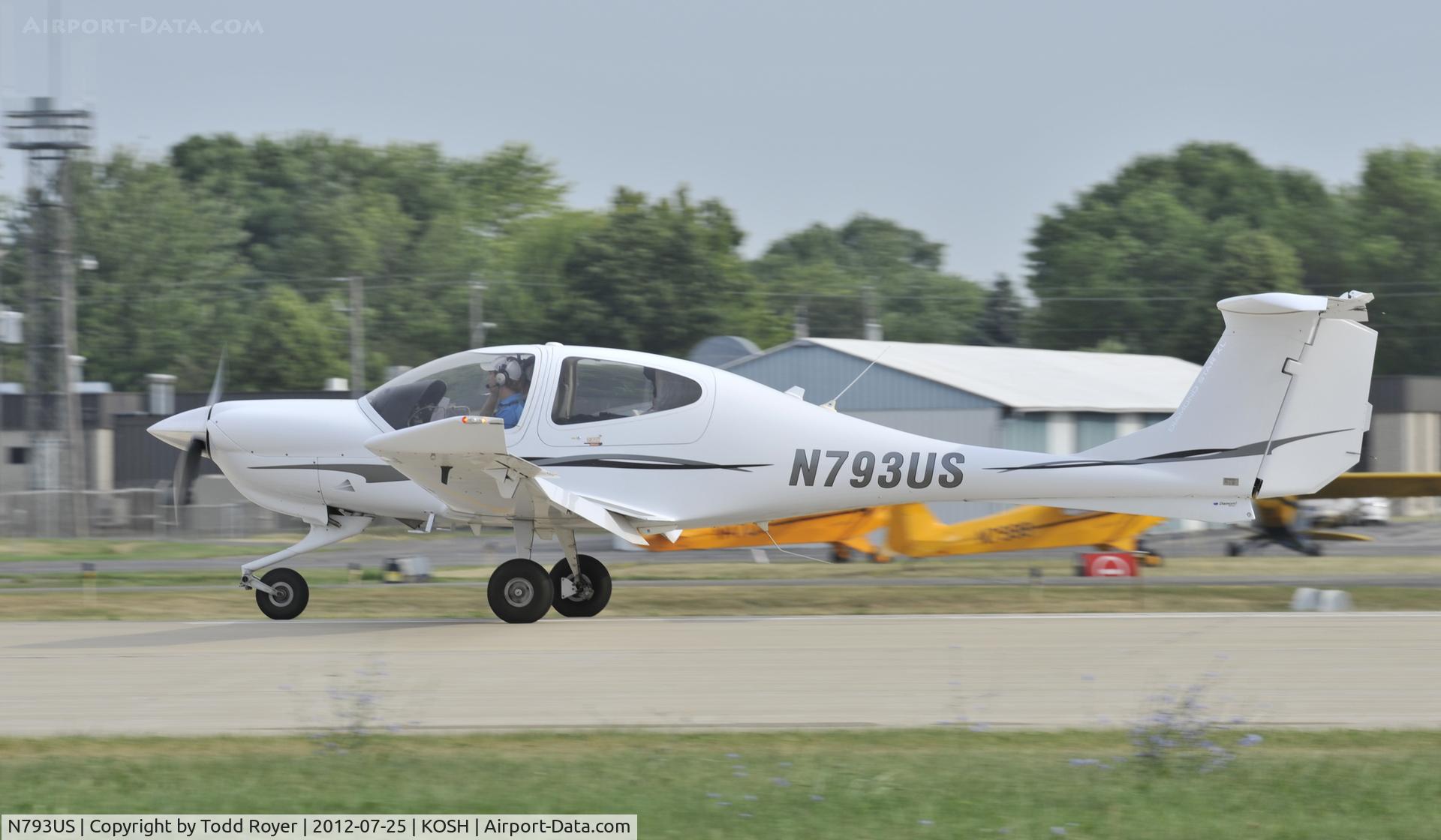 N793US, 2007 Diamond DA-40 Diamond Star C/N 40.793, Airventure 2012