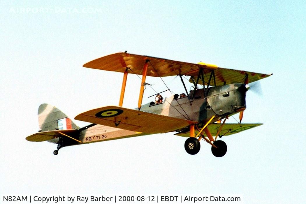 N82AM, 1944 De Havilland DH-82A Tiger Moth II C/N 86568, De Havilland DH.82A Tiger Moth [86568] Schaffen-Diest~OO 12/08/2000
