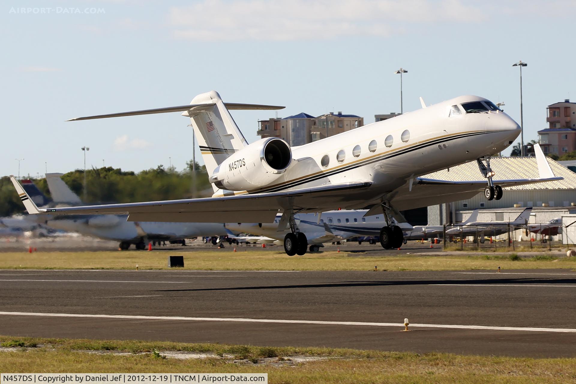 N457DS, Gulfstream Aerospace G-IV C/N 1077, N457DS