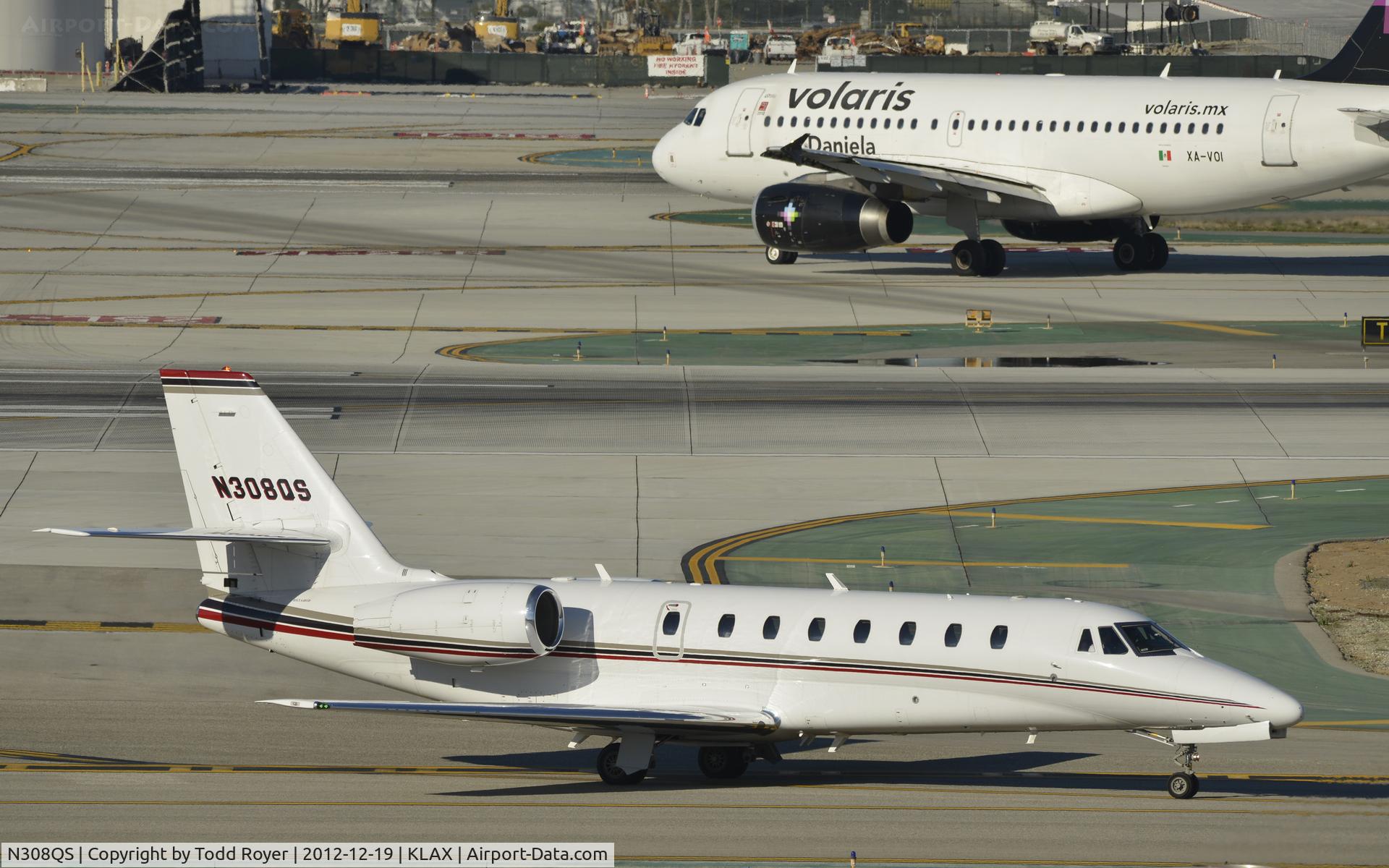 N308QS, 2006 Cessna 680 Citation Sovereign C/N 680-0116, Taxiing to parking