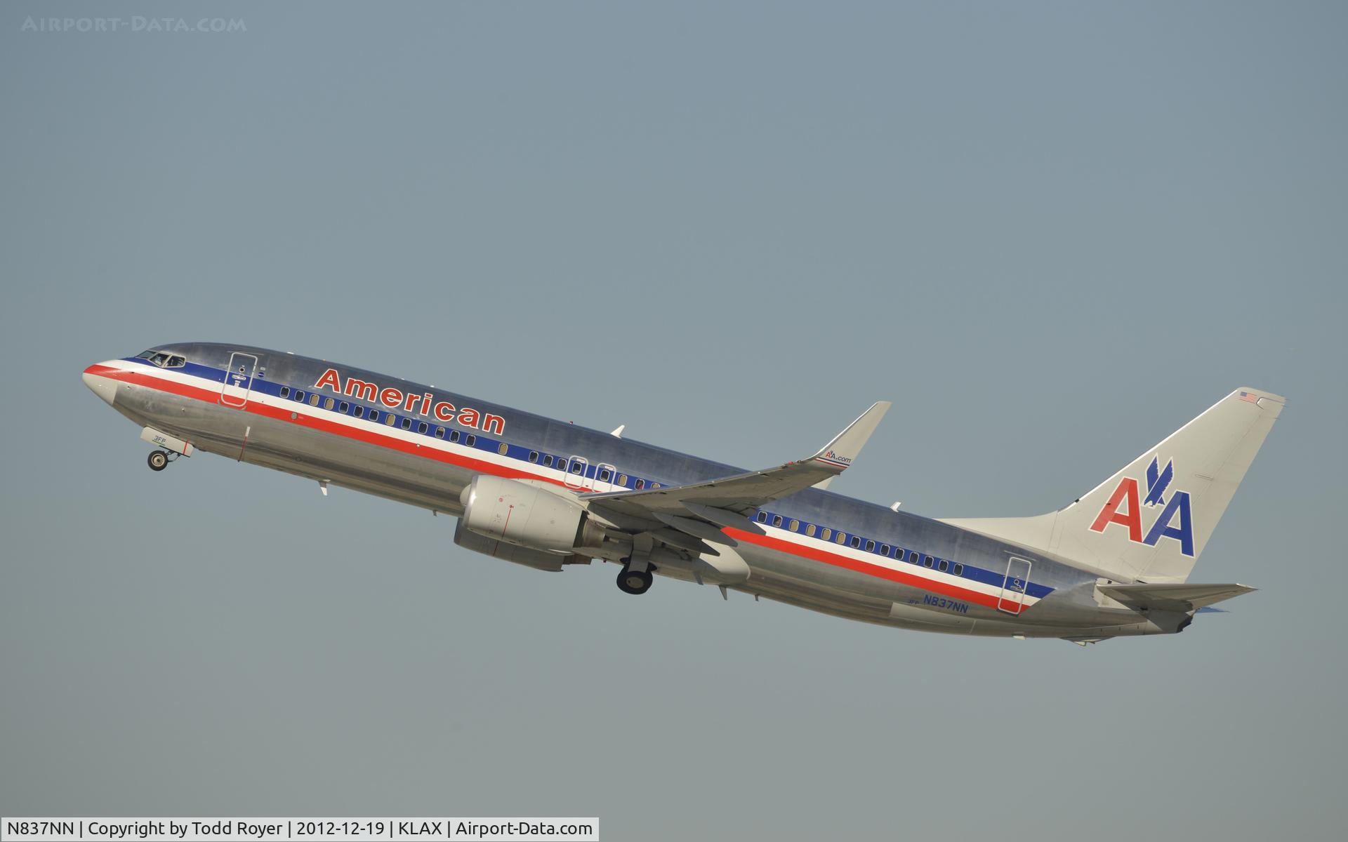 N837NN, 2010 Boeing 737-823 C/N 30908, Departing LAX