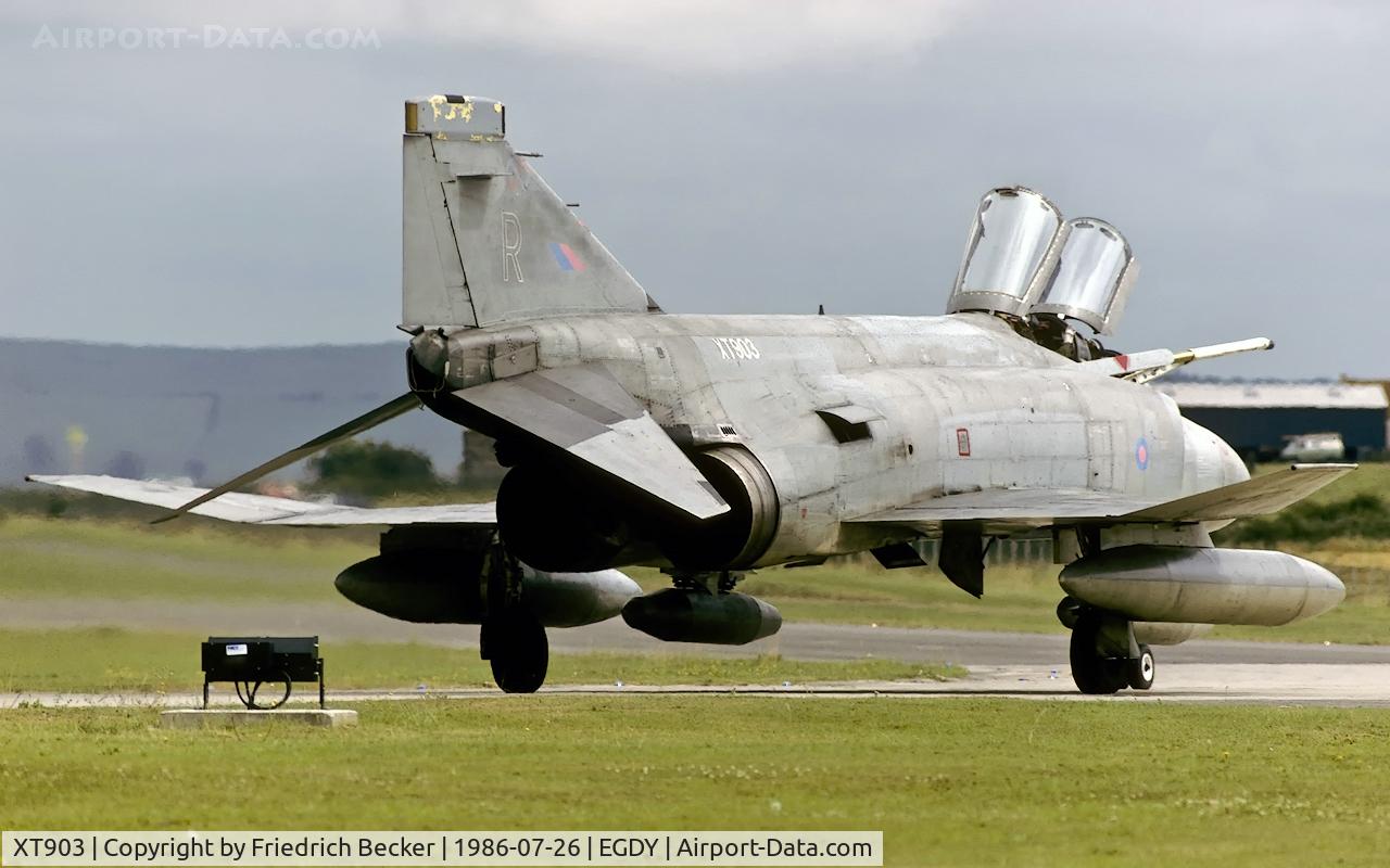 XT903, 1968 McDonnell Douglas Phantom FGR2 C/N 2592/0013, taxying to the active