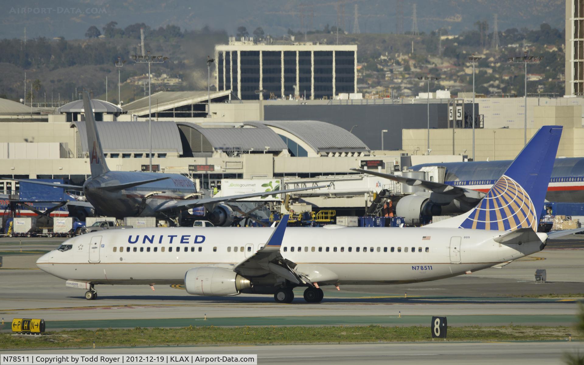 N78511, 2008 Boeing 737-824 C/N 33459, Arrived at LAX on 25L