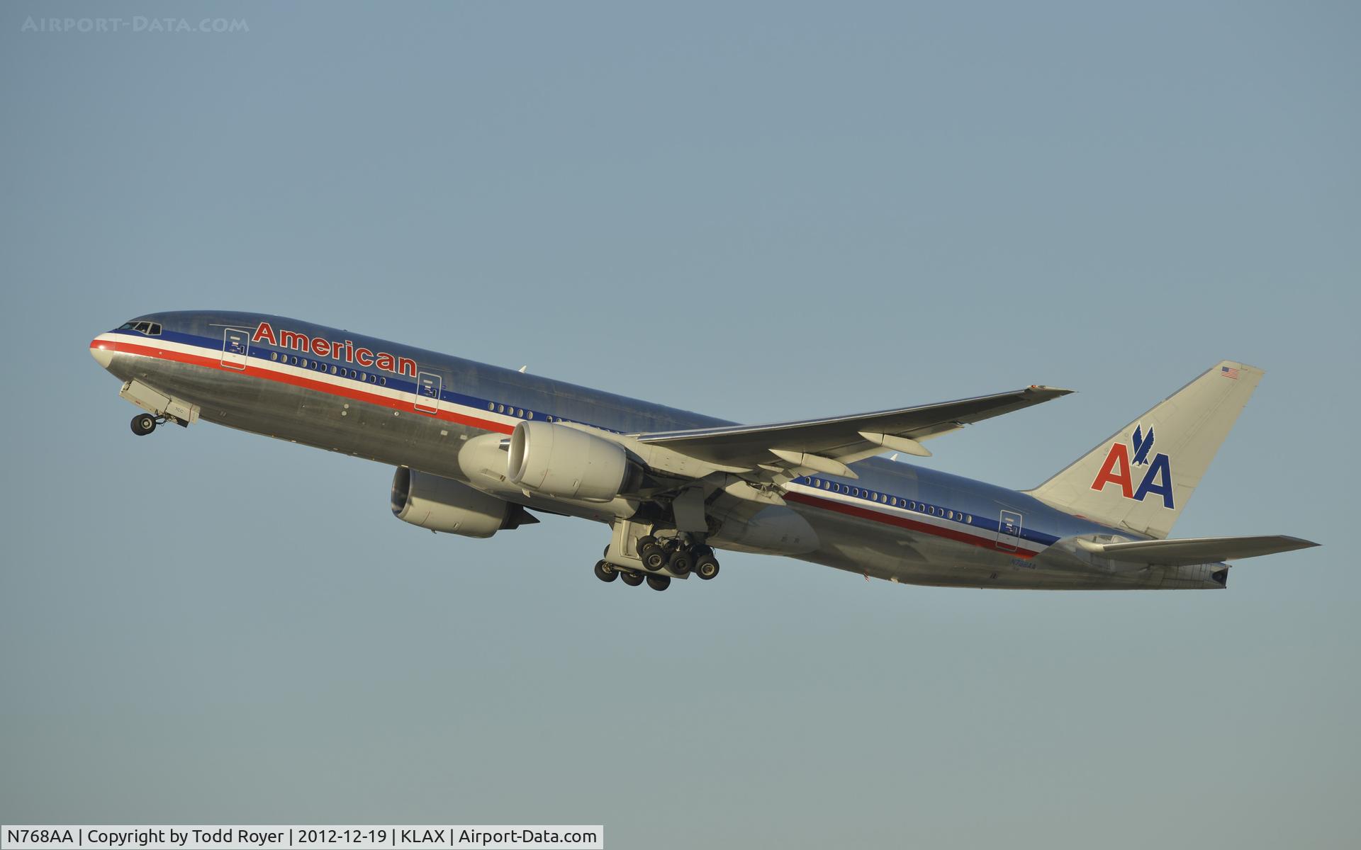 N768AA, 2006 Boeing 777-223 C/N 33540, Departing LAX