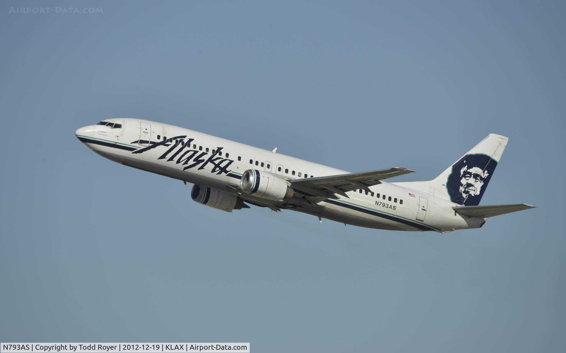 N793AS, 1998 Boeing 737-490 C/N 28888, Departing LAX