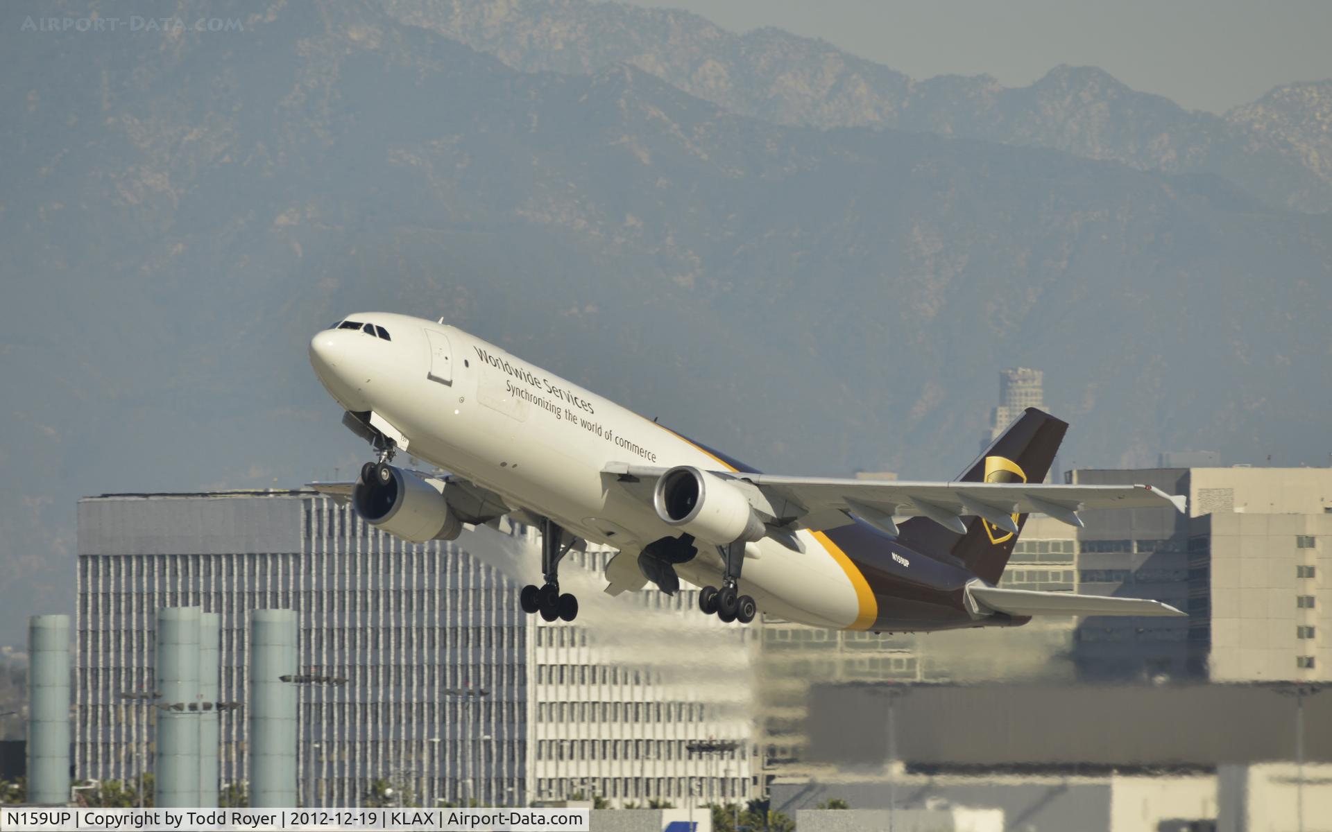 N159UP, 2004 Airbus A300F4-622R C/N 0848, Departing LAX