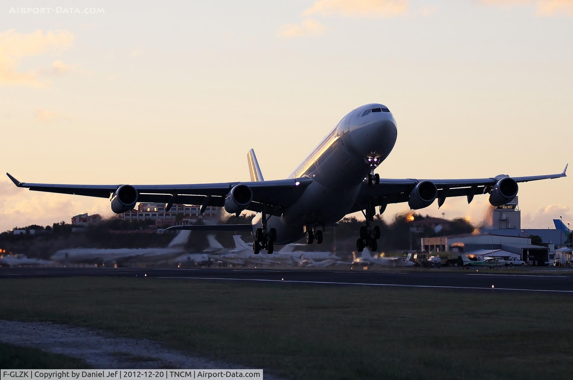 F-GLZK, 1997 Airbus A340-313X C/N 207, F-GLZK