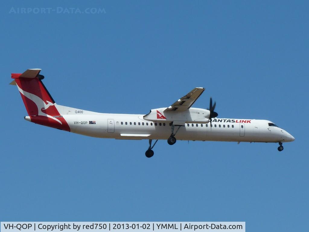 VH-QOP, 2009 De Havilland Canada DHC-8-402Q Dash 8 C/N 4238, VH-QOP approaching Rwy 16, YMML.