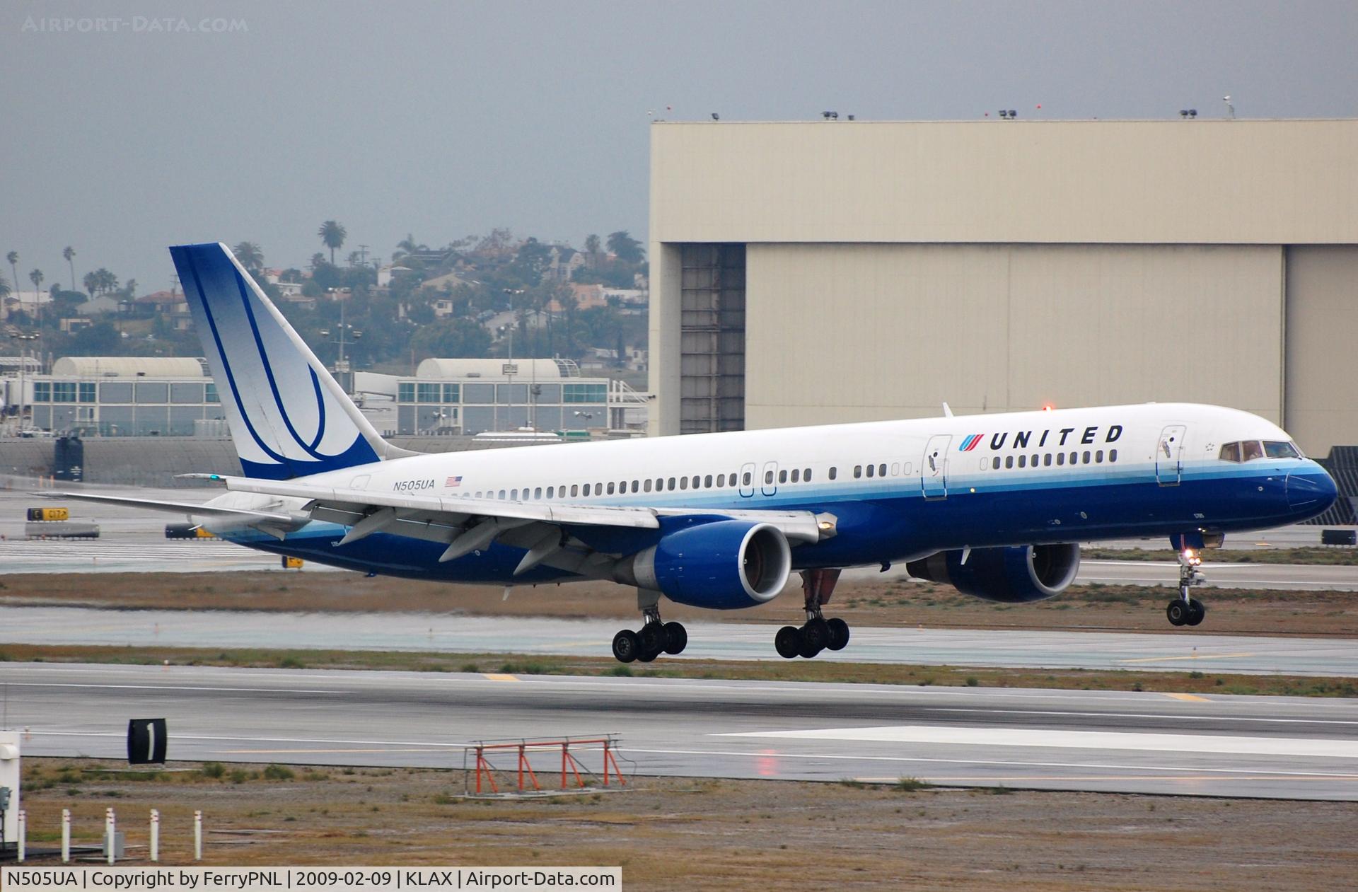 N505UA, 1989 Boeing 757-222 C/N 24626, United B752 in LAX