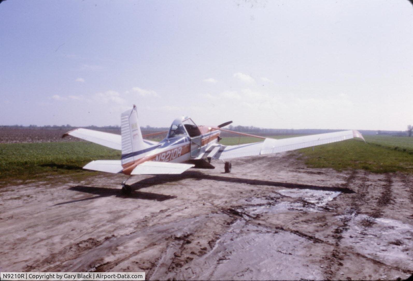 N9210R, 1975 Cessna A188B C/N 18802155T, M&W Skytractor, Inc. Wheeler, IL 1979