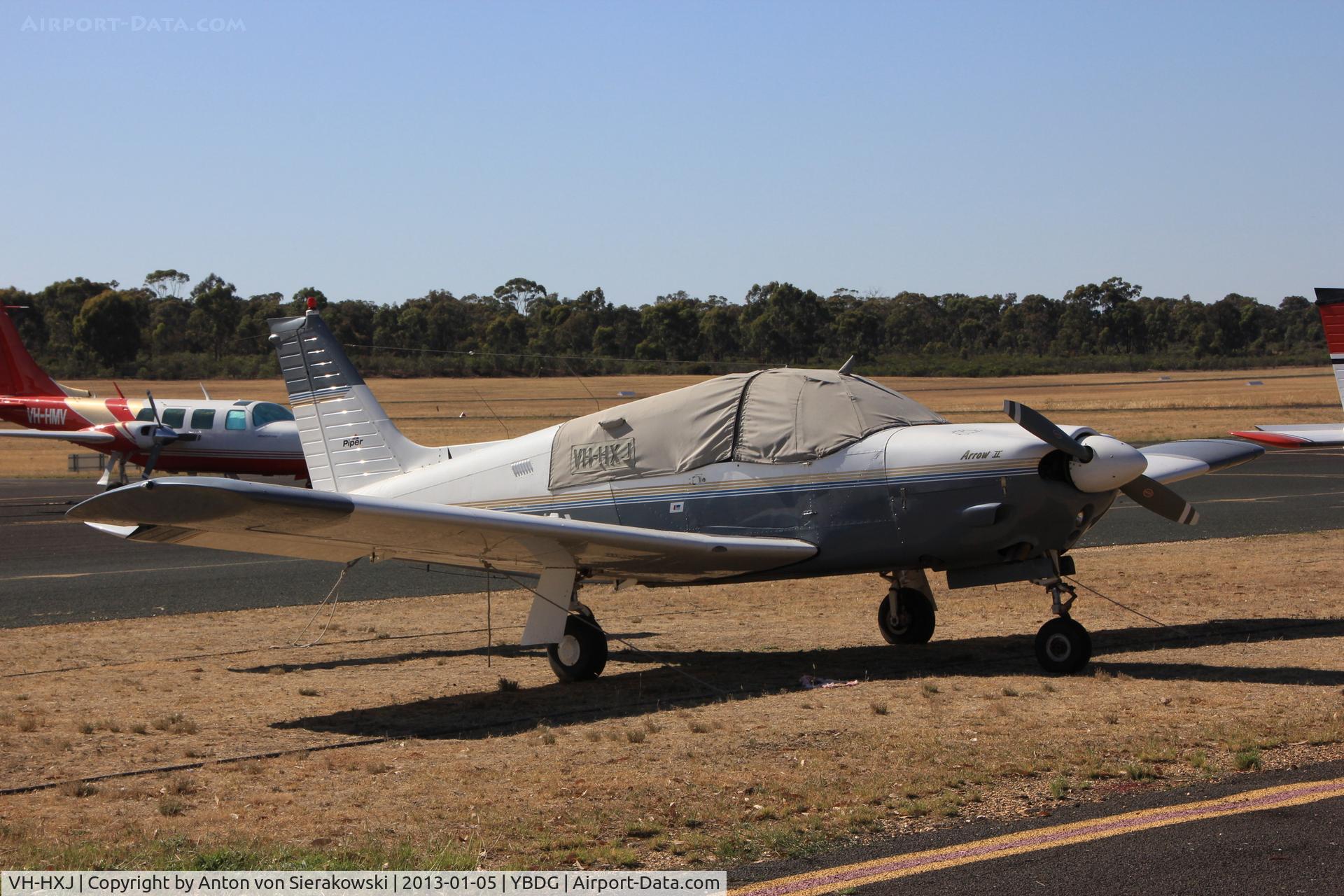 VH-HXJ, 1974 Piper PA-28R-200 C/N 28R-7435024, VH-HXJ @ YBDG