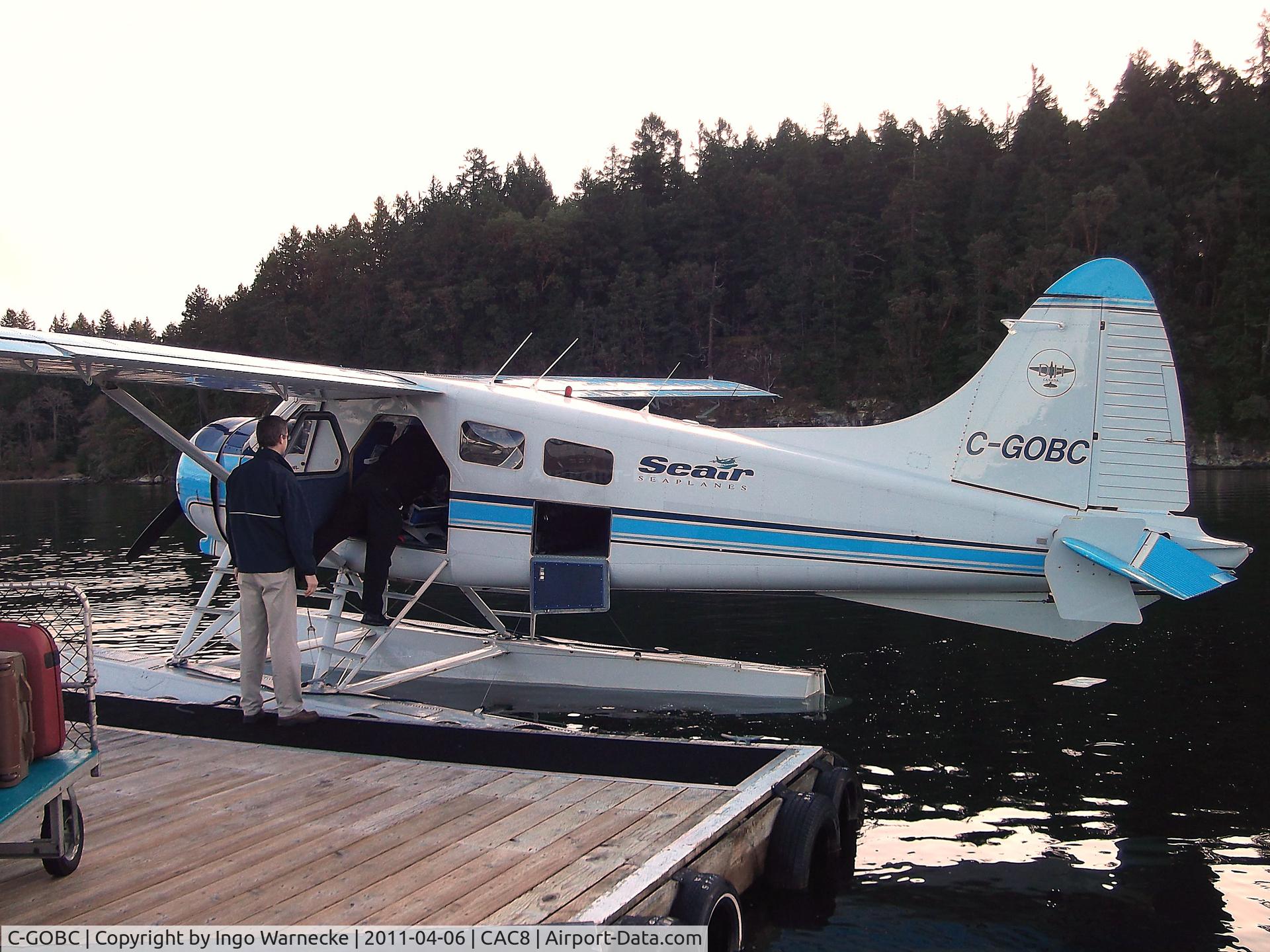 C-GOBC, 1964 De Havilland Canada DHC-2 MK. I C/N 1560, De Havilland Canada DHC-2 Beaver Mk I on floats of Seair at the Seair seaplane terminal, Nanaimo BC
