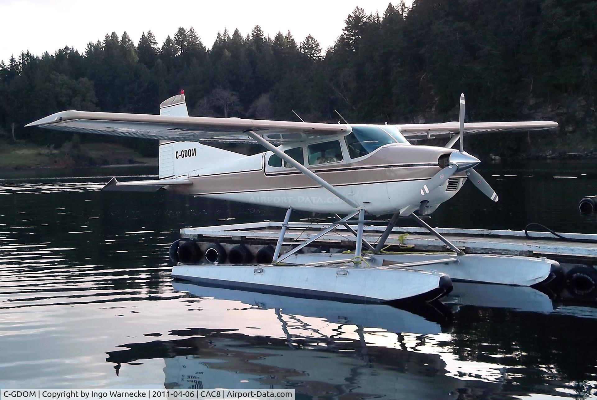 C-GDOM, Cessna A185F Skywagon 185 C/N 18504211, Cessna A185F Skywagon on floats at the Seair seaplane terminal, Nanaimo BC