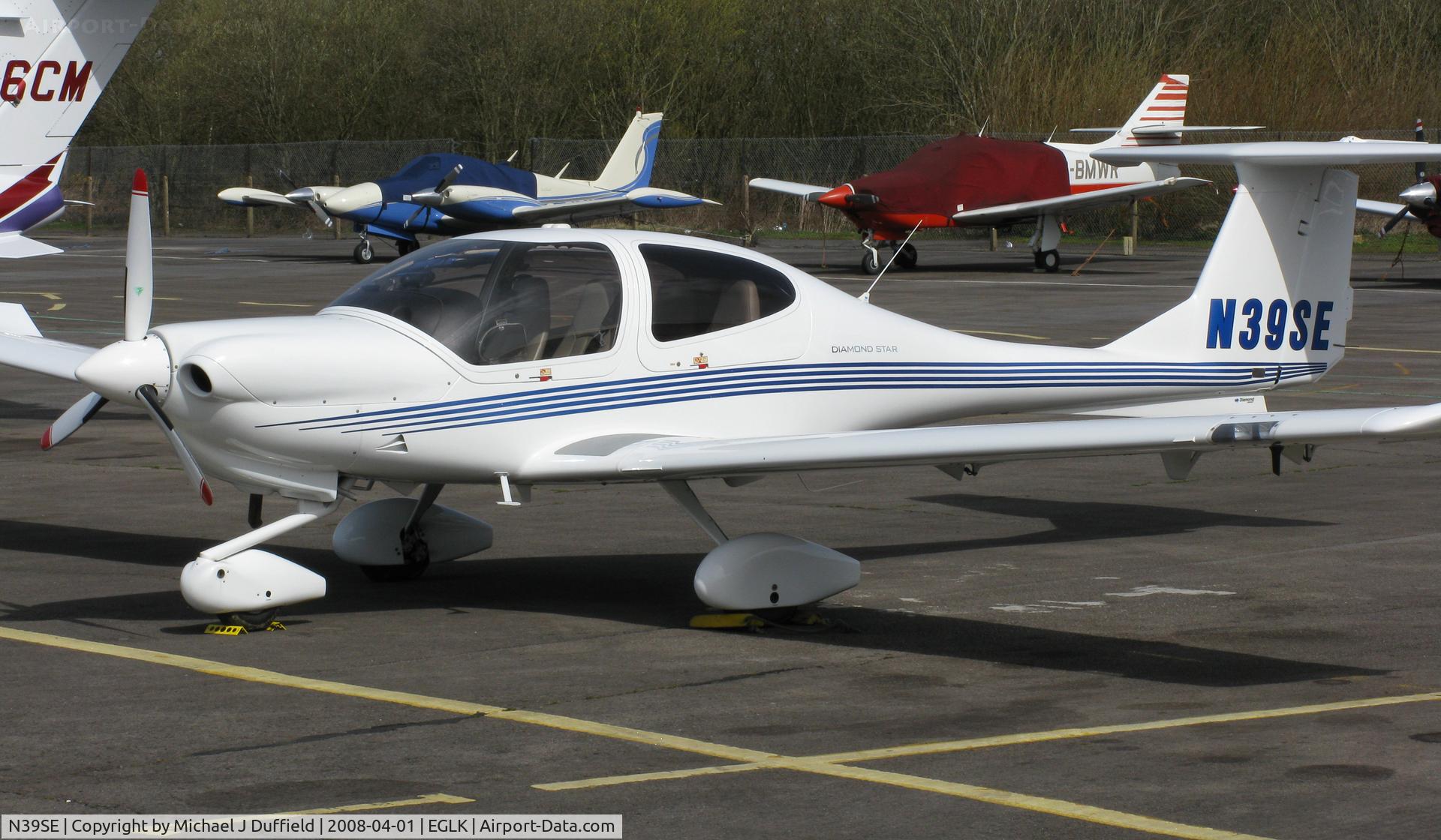 N39SE, 2003 Diamond DA-40 Diamond Star C/N 40.299, Diamond Star visiting Blackbushe from its base at High Wycombe on 1st April 2008