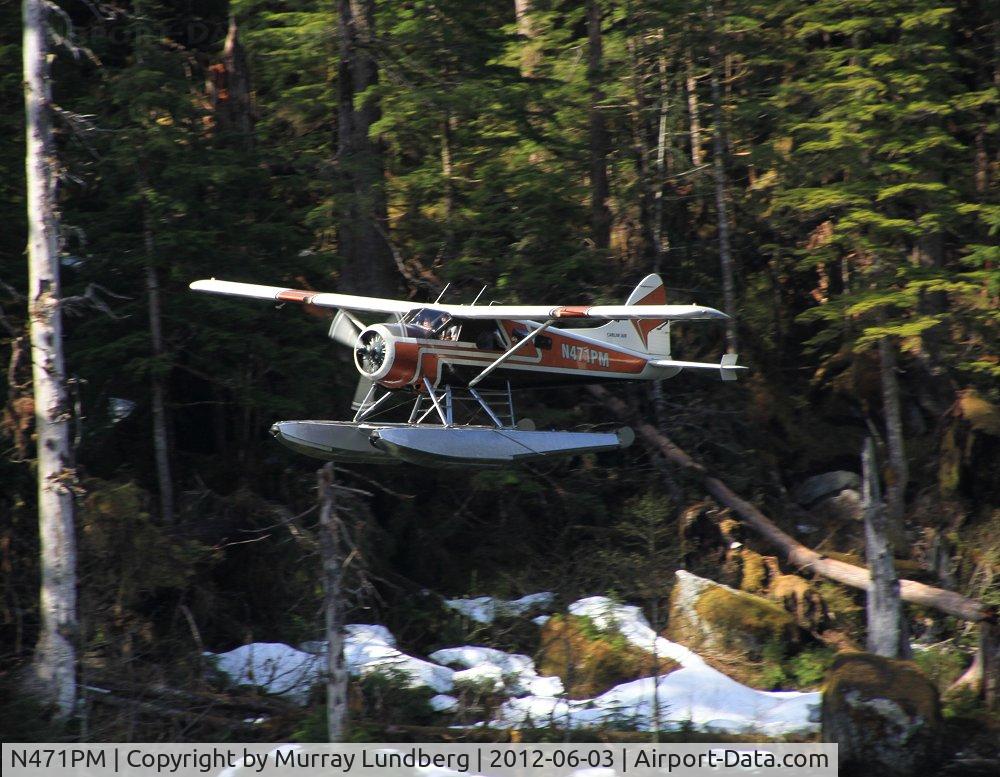 N471PM, De Havilland Canada U-6A Beaver C/N 1366/1914 (58-2034), Taking off from a wilderness lake in Misty Fjords National Monument, Alaska.