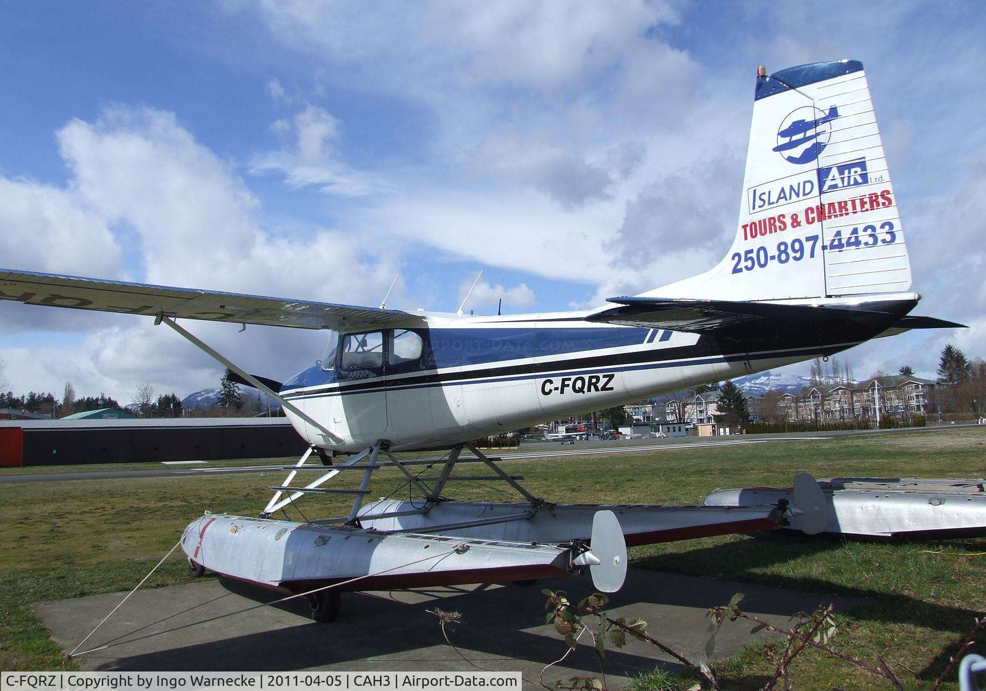 C-FQRZ, 1959 Cessna 182B Skylane C/N 52042, Cessna 182B on amphibious floats at Courtenay Airpark, Courtenay BC