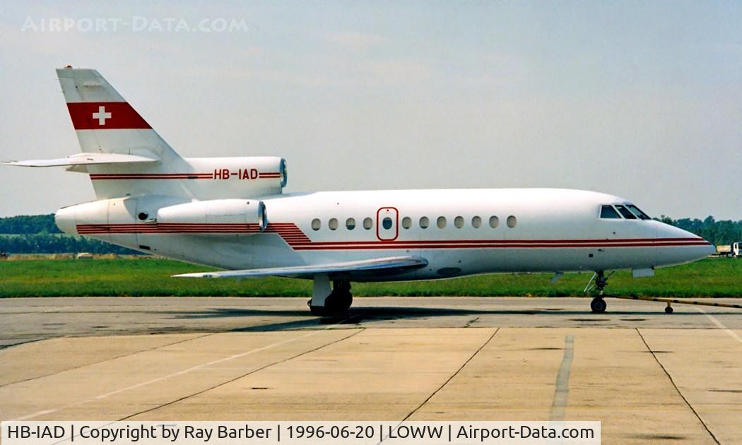 HB-IAD, 1988 Dassault Falcon 900 C/N 35, Dassault Falcon 900 [35] Vienna-Schwechat~OE 20/06/1996